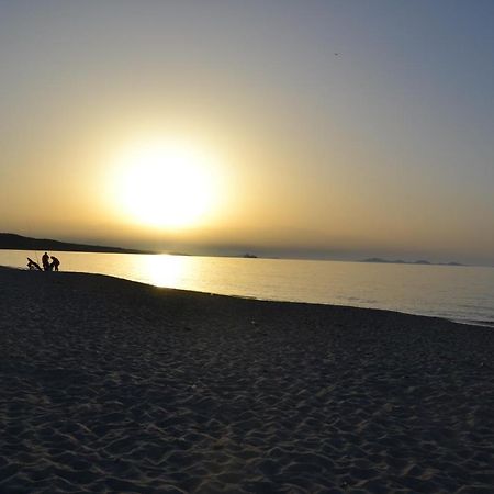פלטמונה Miramare Struttura Sulla Spiaggia מראה חיצוני תמונה