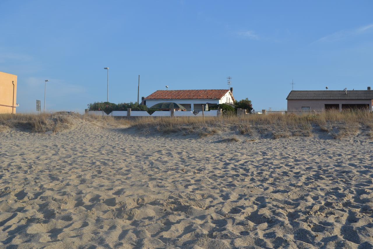 פלטמונה Miramare Struttura Sulla Spiaggia מראה חיצוני תמונה