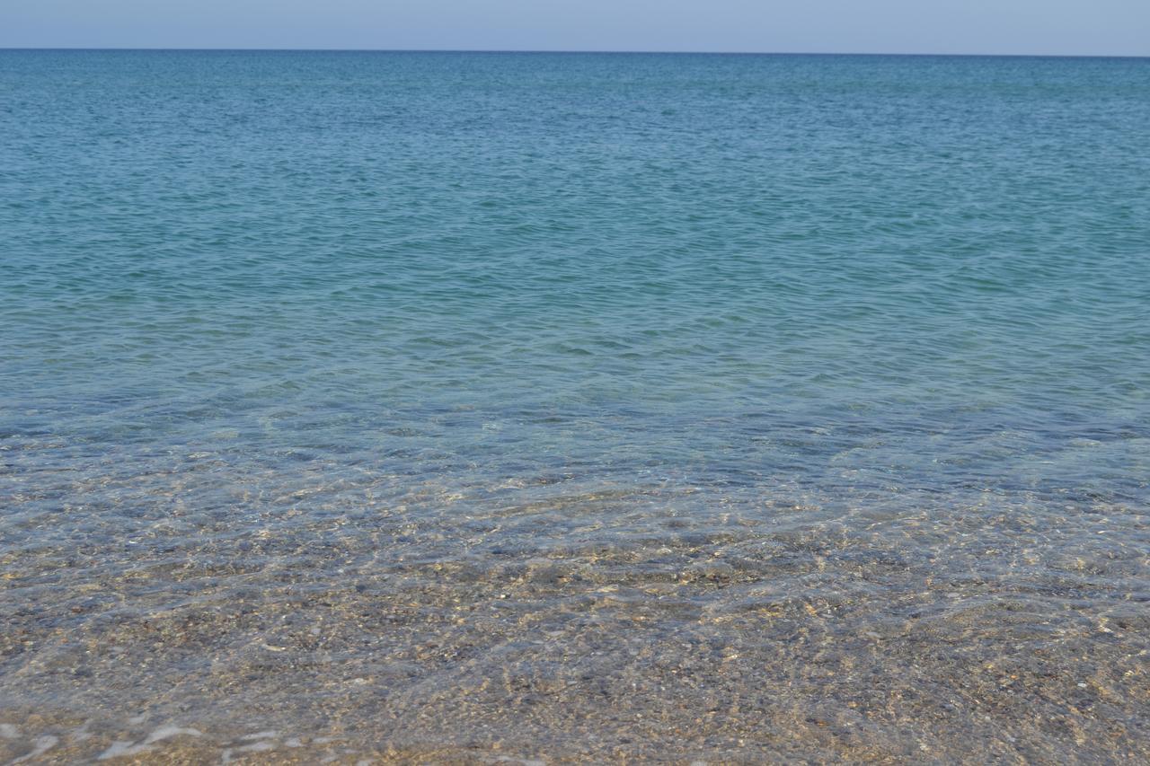 פלטמונה Miramare Struttura Sulla Spiaggia מראה חיצוני תמונה